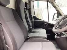 Nissan Interstar dCi 35 Acenta LWB M/R Euro 6 