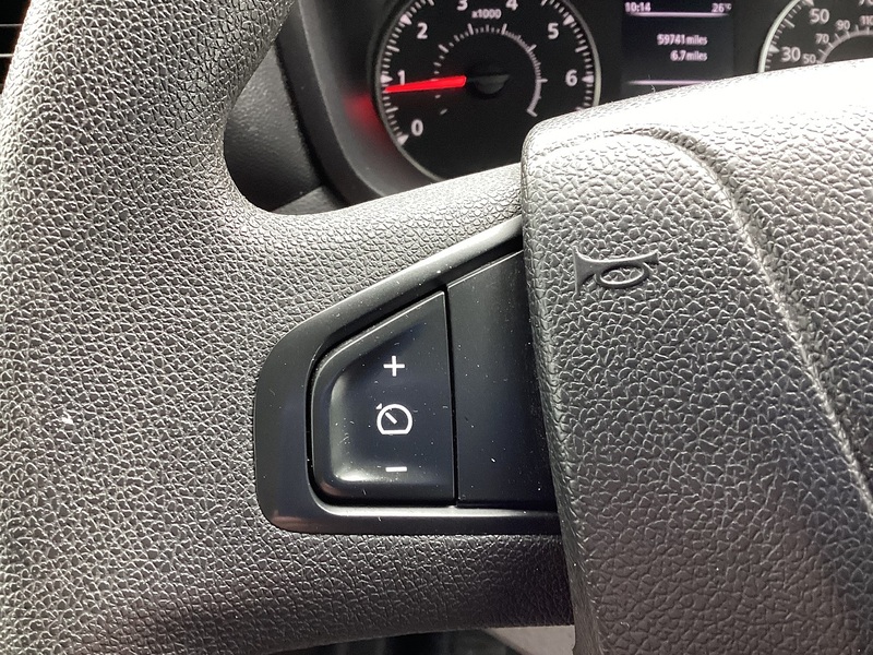 Nissan dCi 35 Acenta LWB M/R Euro 6