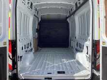 Ford Transit 350 EcoBlue Leader LWB H/R RWD Euro 6 