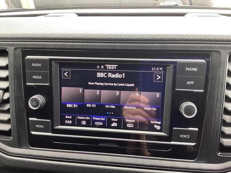 Volkswagen TDI CR35 Trendline LWB H/R A/C Euro 6