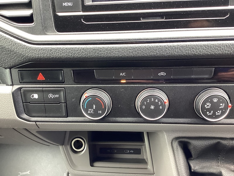 Volkswagen TDI CR35 Trendline LWB H/R A/C Euro 6