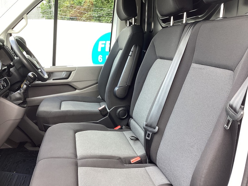 Volkswagen TDI CR35 Trendline LWB H/R A/C Euro 6 