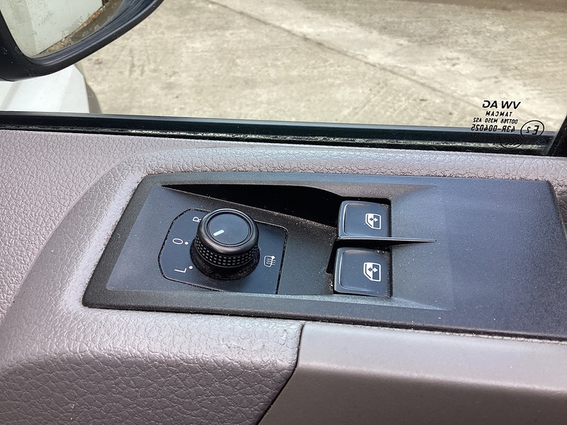 Volkswagen TDI CR35 Trendline LWB H/R A/C Euro 6 