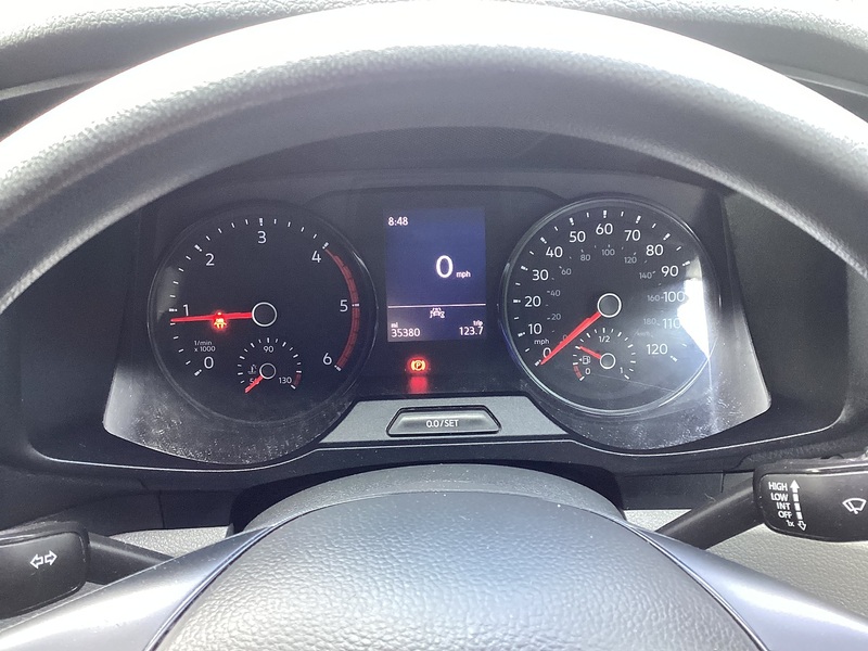 Volkswagen TDI CR35 Trendline LWB H/R A/C Euro 6 