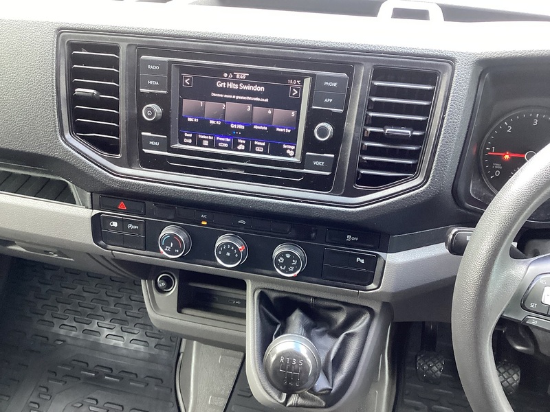 Volkswagen TDI CR35 Trendline LWB H/R A/C Euro 6 