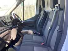Ford Transit 350 EcoBlue Leader LWB M/R Euro 6 