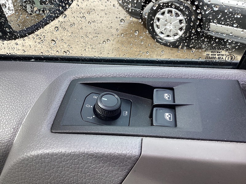 Volkswagen TDI CR35 Trendline LWB H/R A/C Euro 6