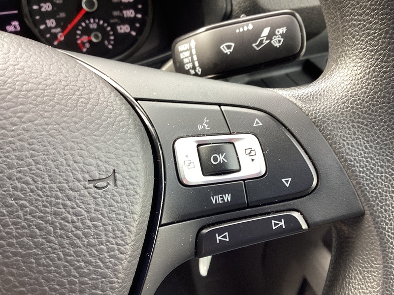 Volkswagen TDI CR35 Trendline LWB H/R A/C Euro 6