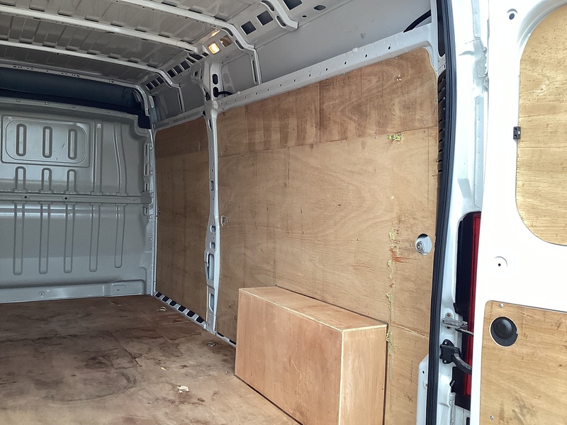 Citroen BlueHDi 35 Enterprise Edition LWB H/R A/C Euro 6 