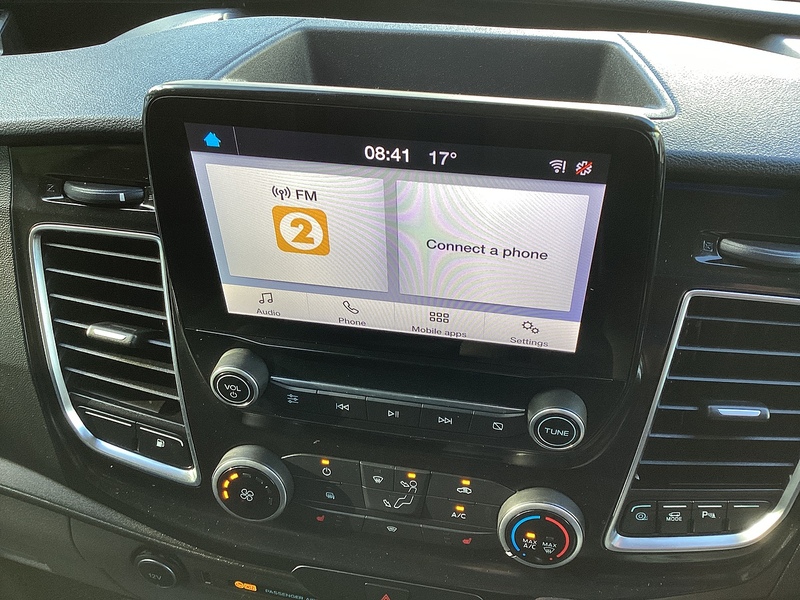 Ford 340 EcoBoost Limited SWB L/R Phev A/C Euro 6