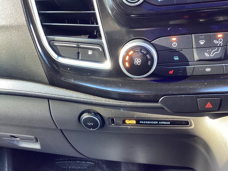 Ford 340 EcoBoost Limited SWB L/R Phev A/C Euro 6