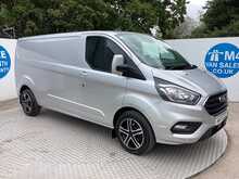 Ford Transit Custom 300 EcoBlue Limited LWB L/R A/C Euro 6 **NO VAT** 
