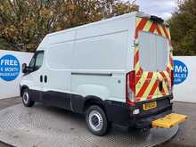 Iveco Daily TD 12V 35S 3520 MWB H/R A/C **NO VAT** 