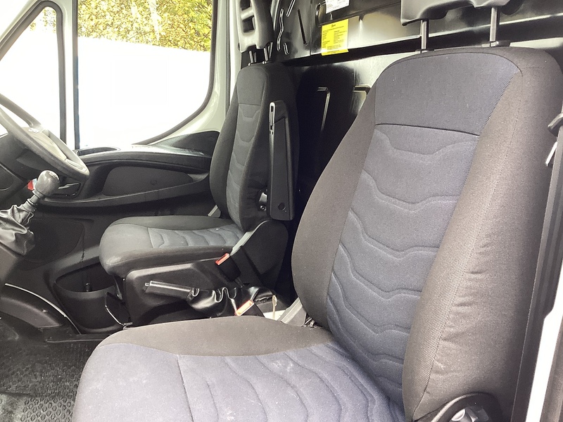 Iveco TD 12V 35S 3520 MWB H/R A/C **NO VAT**