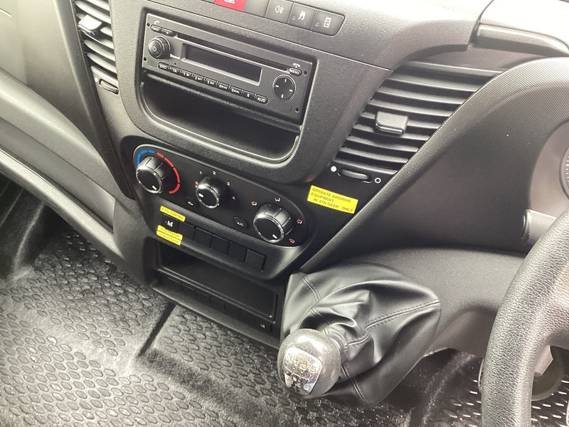 Iveco TD 12V 35S 3520 MWB H/R A/C **NO VAT**