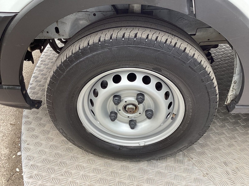 Ford 350 EcoBlue MHEV Leader LWB H/R Euro 6