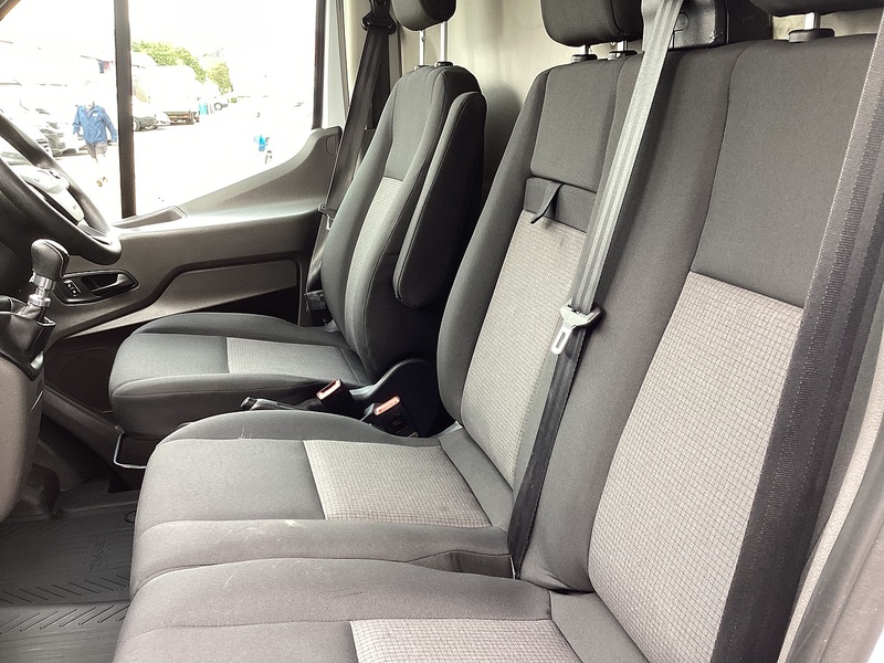 Ford 350 EcoBlue MHEV Leader LWB H/R Euro 6