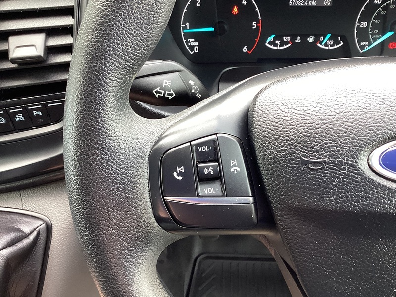 Ford 350 EcoBlue MHEV Leader LWB H/R Euro 6