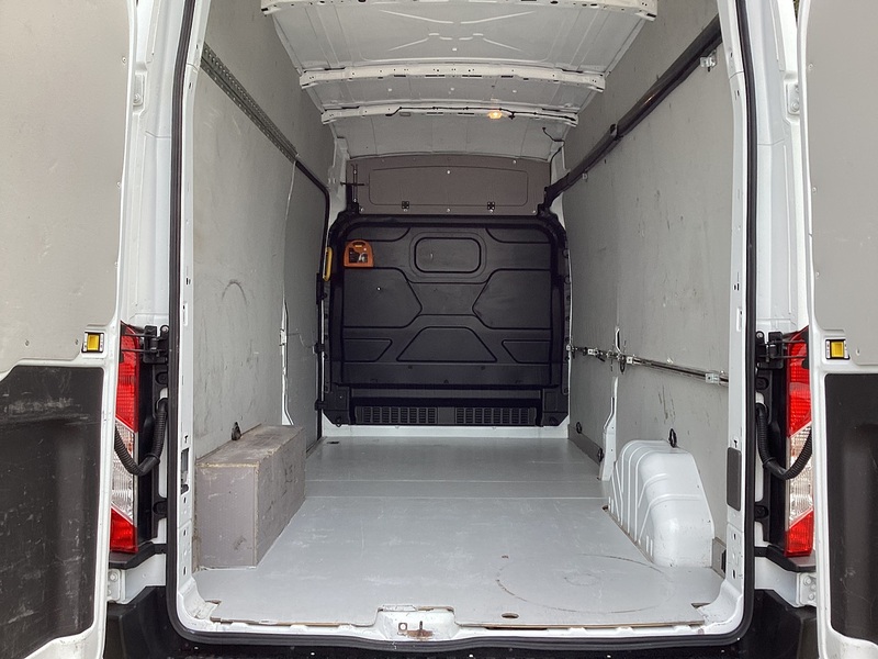 Ford 350 EcoBlue MHEV Leader LWB H/R Euro 6