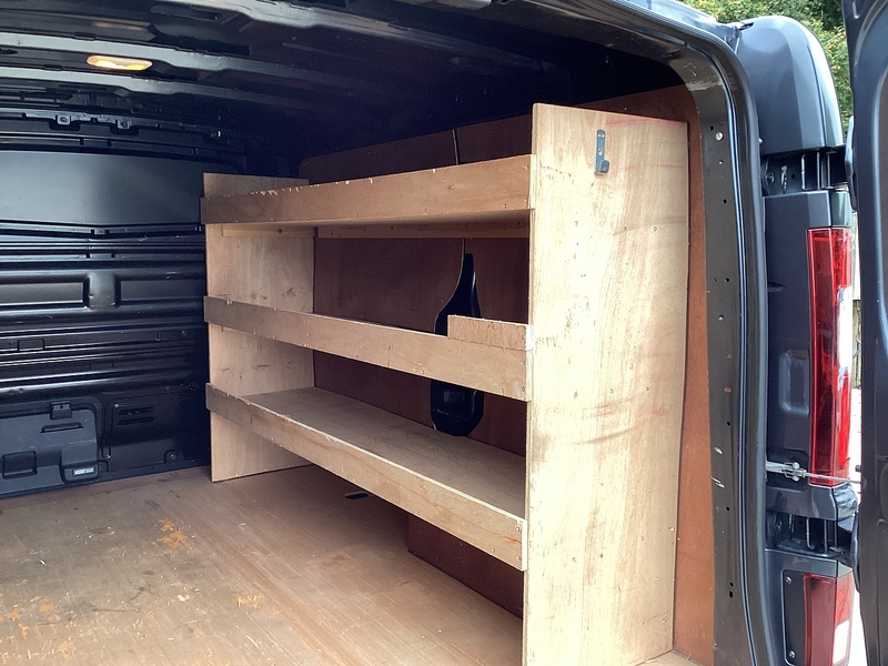 Nissan dCi 28 Acenta SWB L/R A/C Euro 6