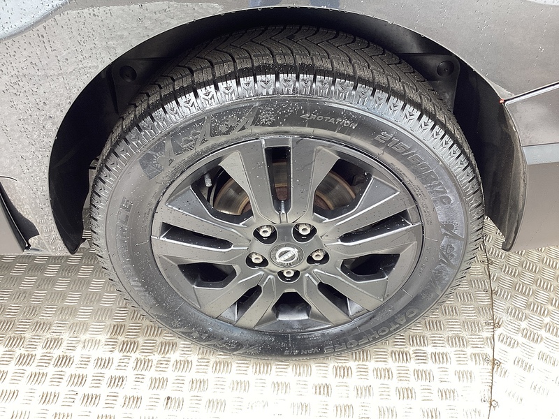 Nissan dCi 28 Acenta SWB L/R A/C Euro 6