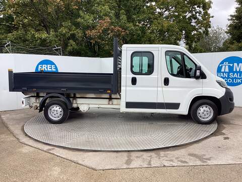 Peugeot Boxer, BlueHDi 335 Crewcab Dropside Euro 6 L = 9FT 1"