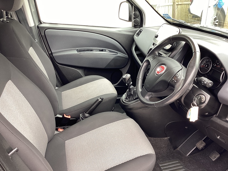 Fiat MultiJetII Maxi Tecnico Crewvan LWB L/R A/C Euro 6