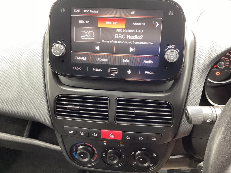 Fiat MultiJetII Maxi Tecnico Crewvan LWB L/R A/C Euro 6