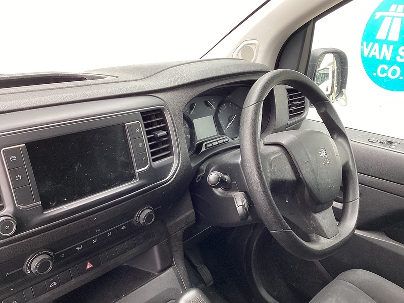 Peugeot BlueHDi 1000 Professional Premium+ SWB L/R Eu 6 AC