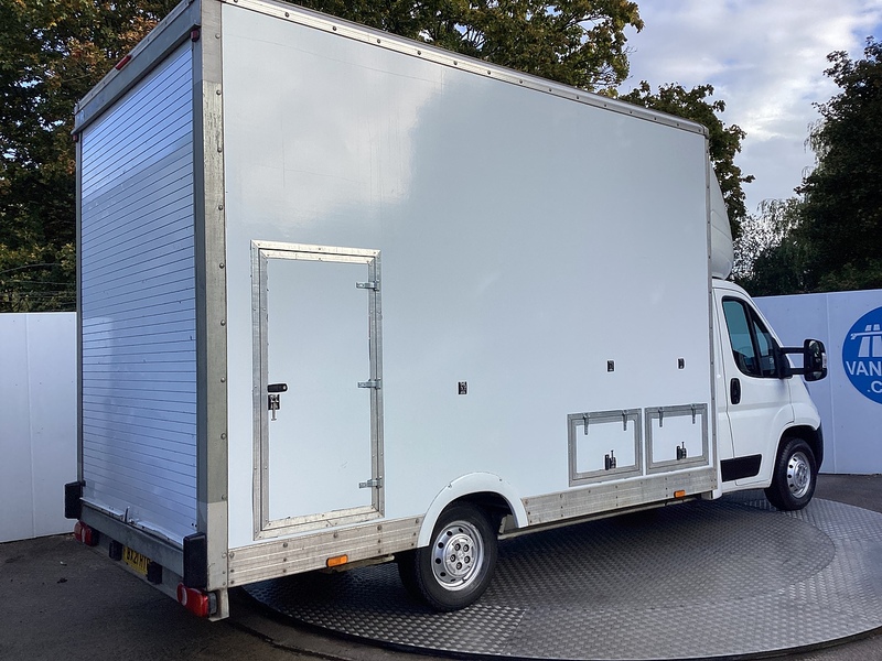Peugeot 335 Lo Loader Luton A/C Euro 6 L=13ft 6