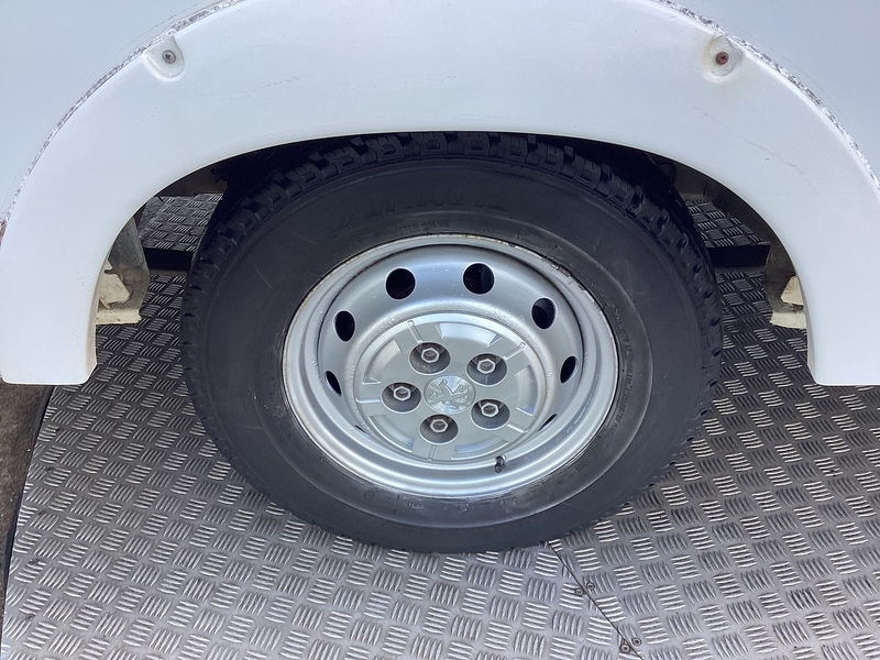 Peugeot 335 Lo Loader Luton A/C Euro 6 L=13ft 6