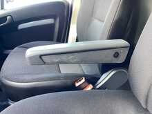 Peugeot Boxer 335 Lo Loader Luton A/C Euro 6 L=13ft 6" 