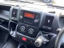 Peugeot Boxer 335 Lo Loader Luton A/C Euro 6 L=13ft 6" 