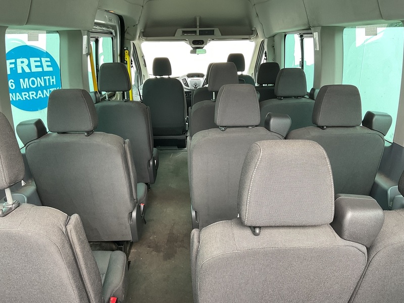 Ford 2.2 TDCi 460 17 Seat Minibus Diesel Manual RWD L4 H3 Euro 5 (125 ps)