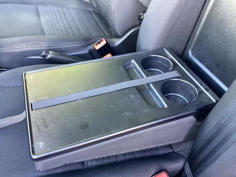 Ford 300 EcoBlue Limited L/R LWB EURO 6 A/C