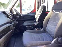 Iveco Daily D HPI 14V 35C 3450 LWB C/C Euro 6 9FT 2" X 6FT 6" 