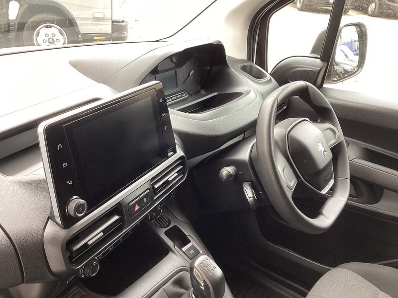 Peugeot BlueHDi 1000 Professional SWB Euro 6