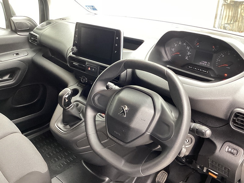 Peugeot BlueHDi 1000 Professional SWB Euro 6