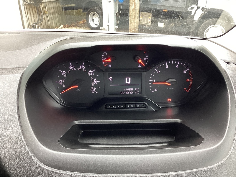 Peugeot BlueHDi 1000 Professional SWB Euro 6