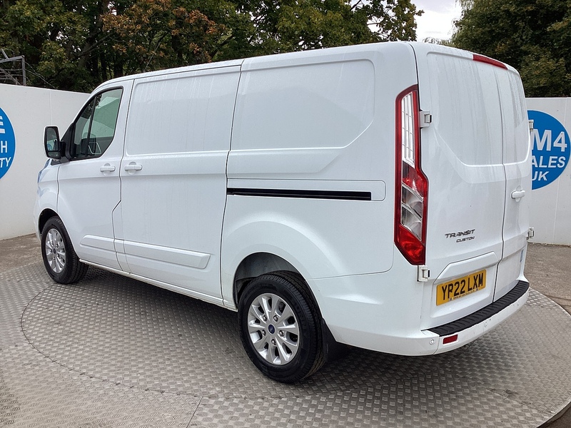 Ford 280 EcoBlue Limited SWB L/R Euro 6