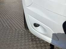 Ford Transit Connect TDCi 200 Trend SWB L/R Euro 6 