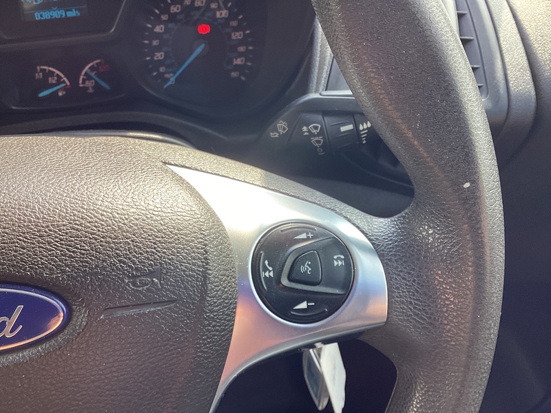 Ford TDCi 200 Trend SWB L/R Euro 6