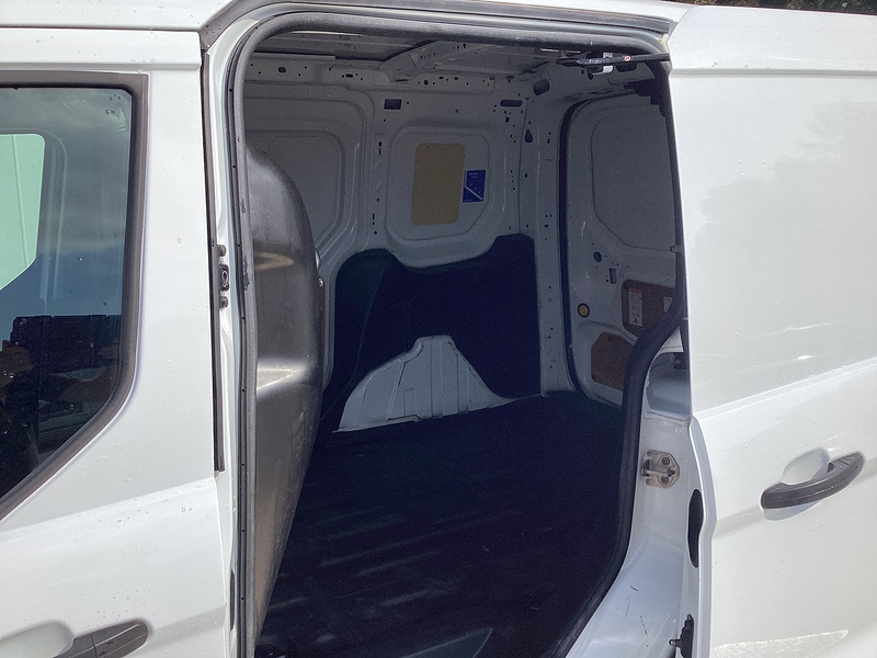 Ford TDCi 200 Trend SWB L/R Euro 6