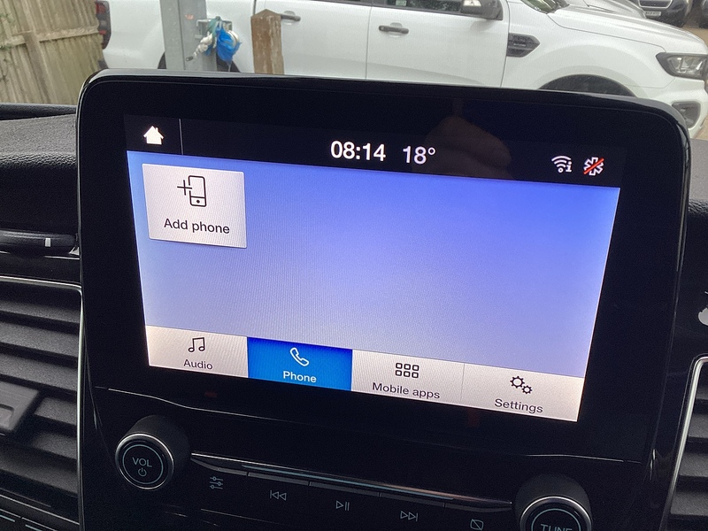 Ford 300 EcoBlue Limited SWB H/R Euro 6 **NO VAT**