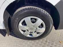 Renault Master dCi 35 Business+ MWB M/R A/C Euro 6 