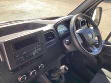 Renault Master dCi 35 Business+ MWB M/R A/C Euro 6 