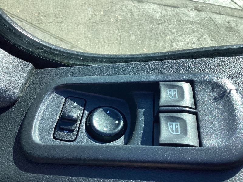 Renault dCi 35 Business+ MWB M/R A/C Euro 6