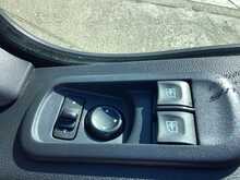 Renault Master dCi 35 Business+ MWB M/R A/C Euro 6 