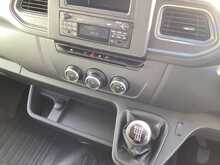 Renault Master dCi 35 Business+ MWB M/R A/C Euro 6 