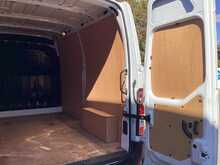 Renault Master dCi 35 Business+ MWB M/R A/C Euro 6 